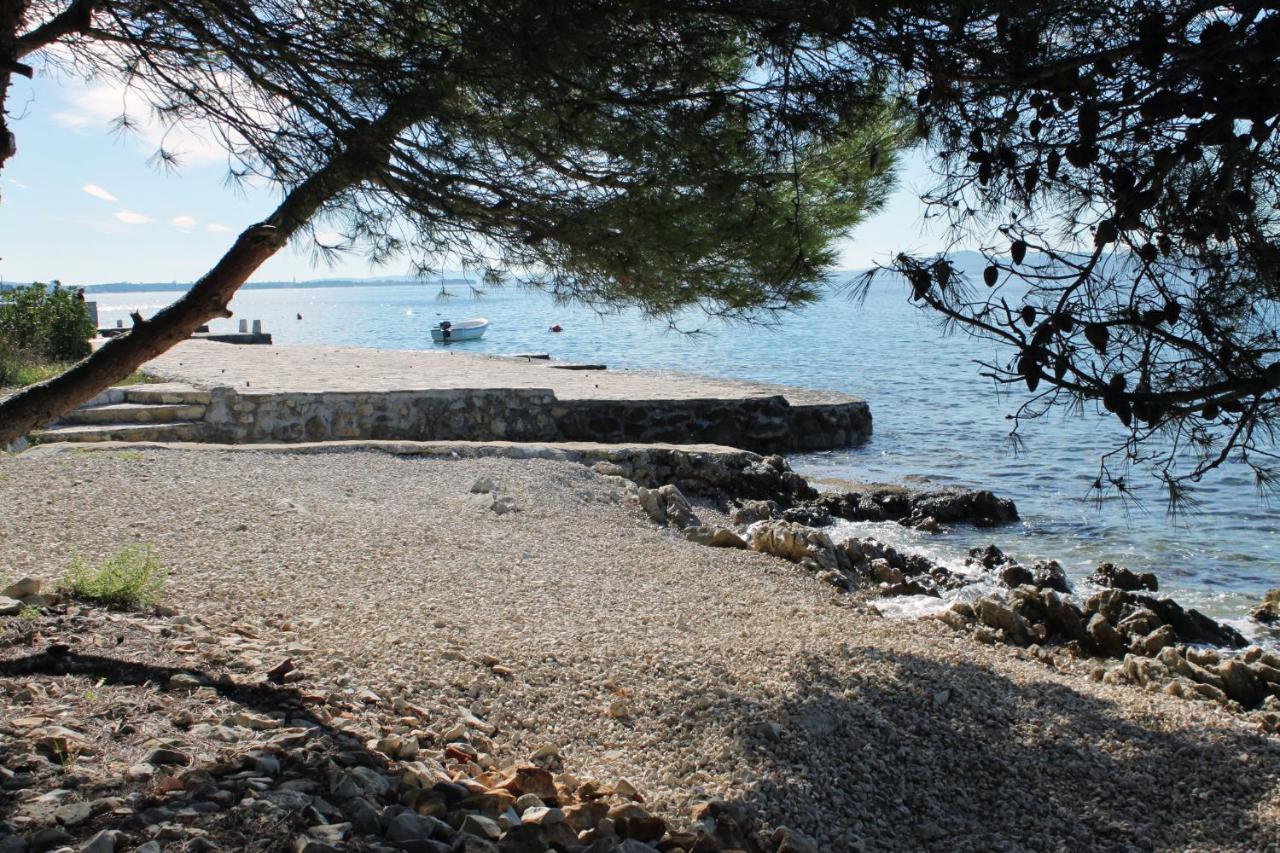 Family friendly seaside apartments Kozino, Zadar - 5749 Petrčane Exterior foto