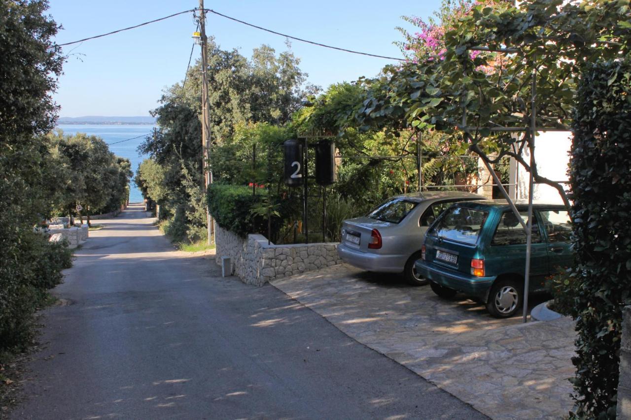 Family friendly seaside apartments Kozino, Zadar - 5749 Petrčane Exterior foto